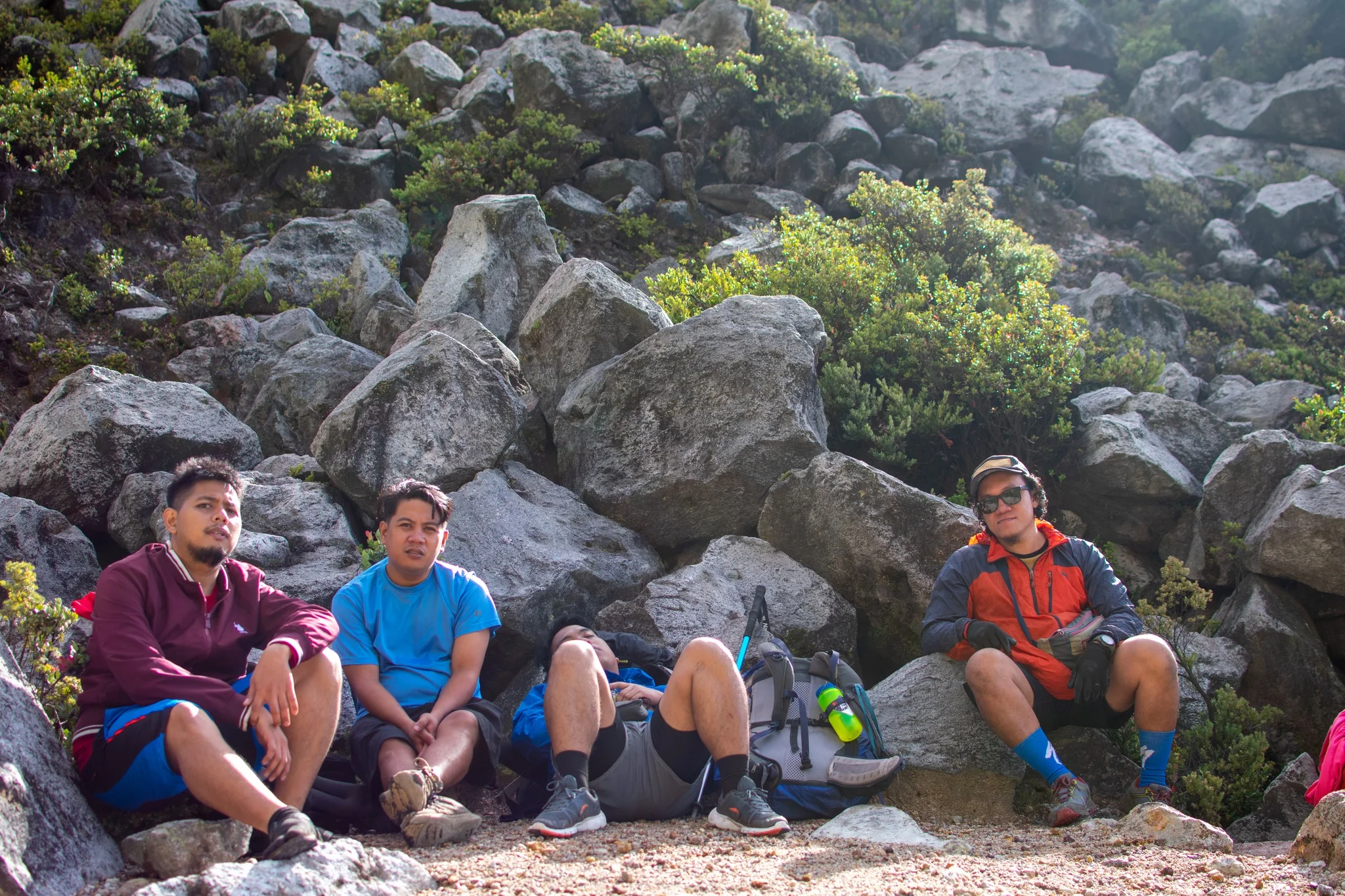 MT. Apo Philippines-boulders-creater