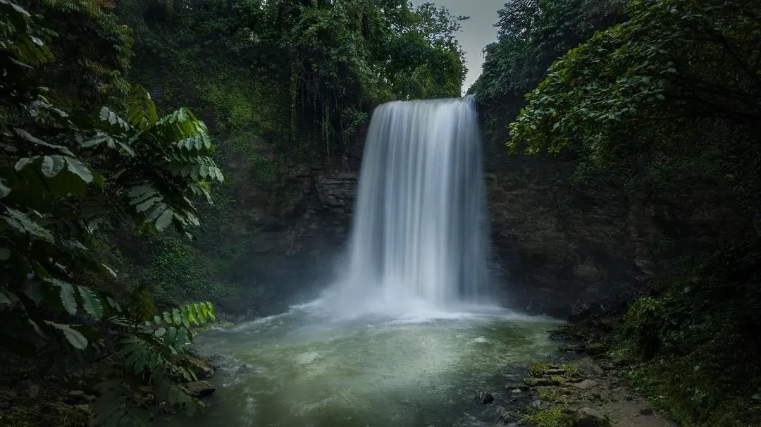 Hikong Alu lake sebu