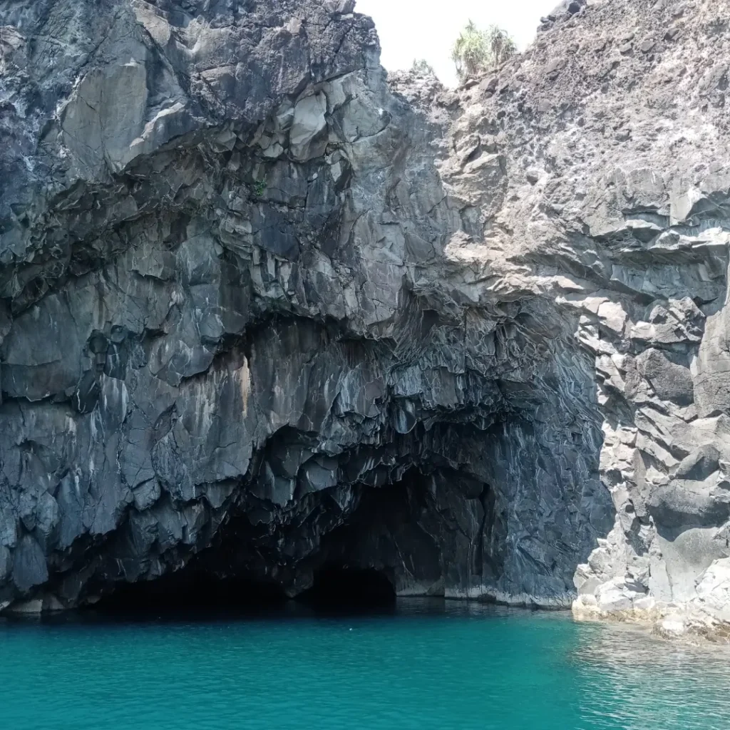 laki beach photo 2026