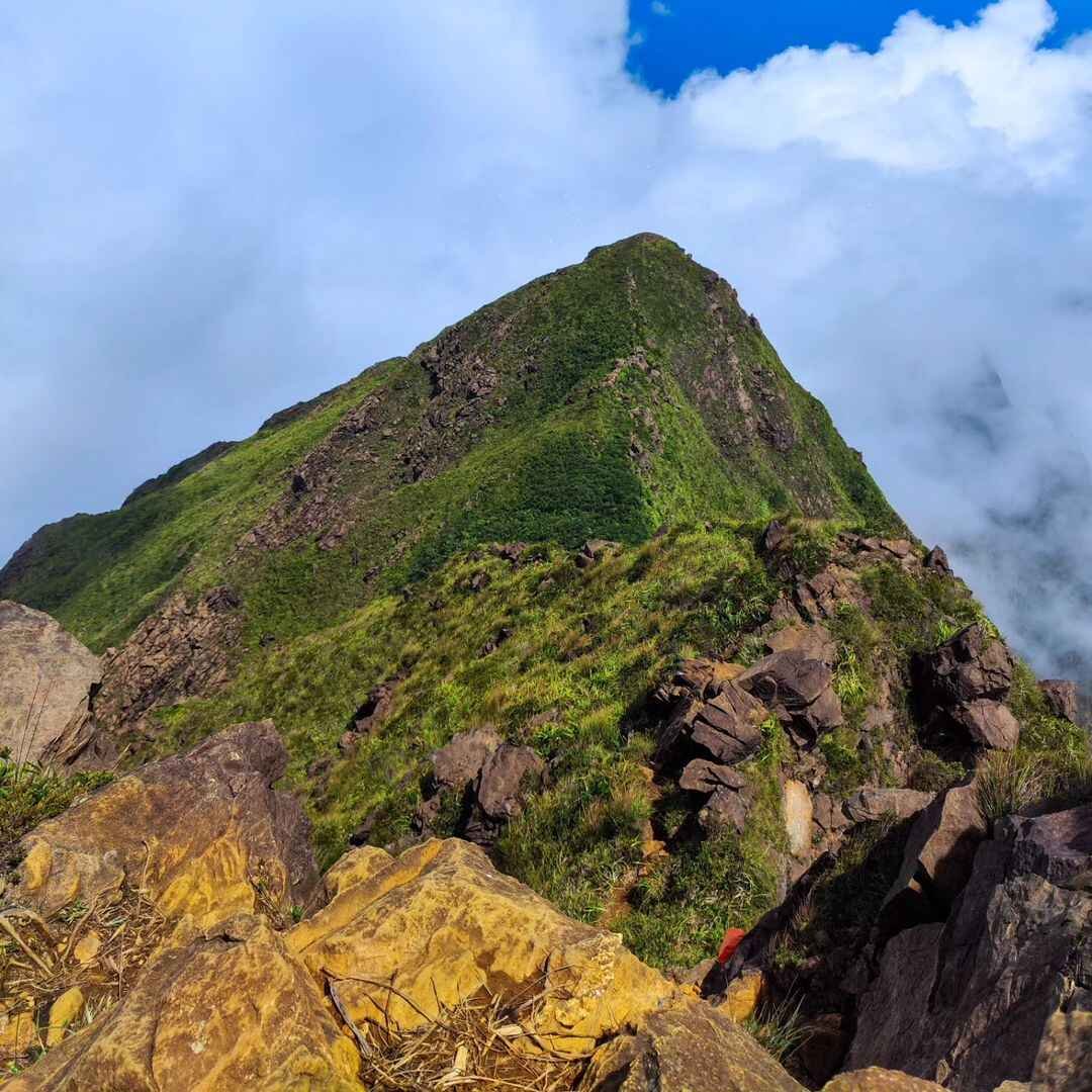 mt guiting guiting