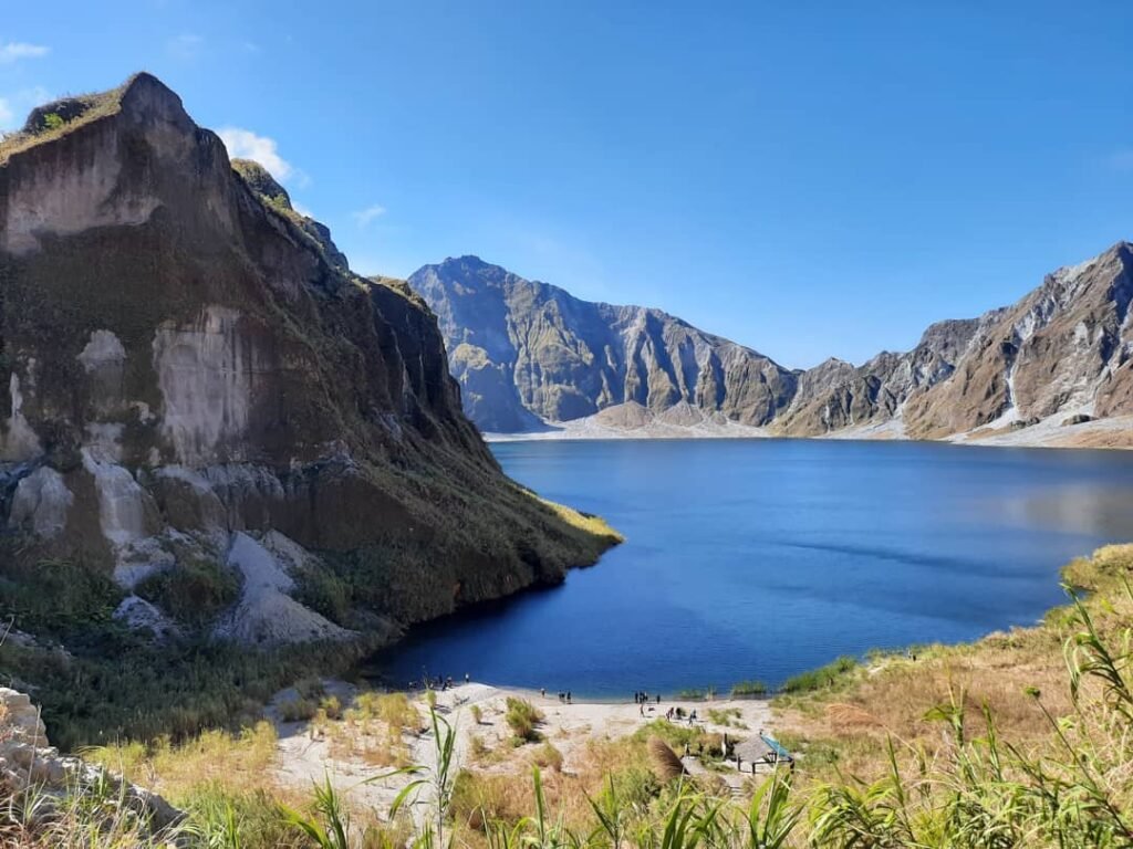 mount pinatubo tourist spot pampanga tourist spot