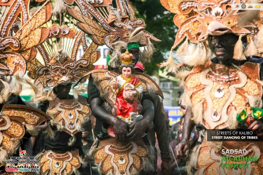 ati-atihan festival photo