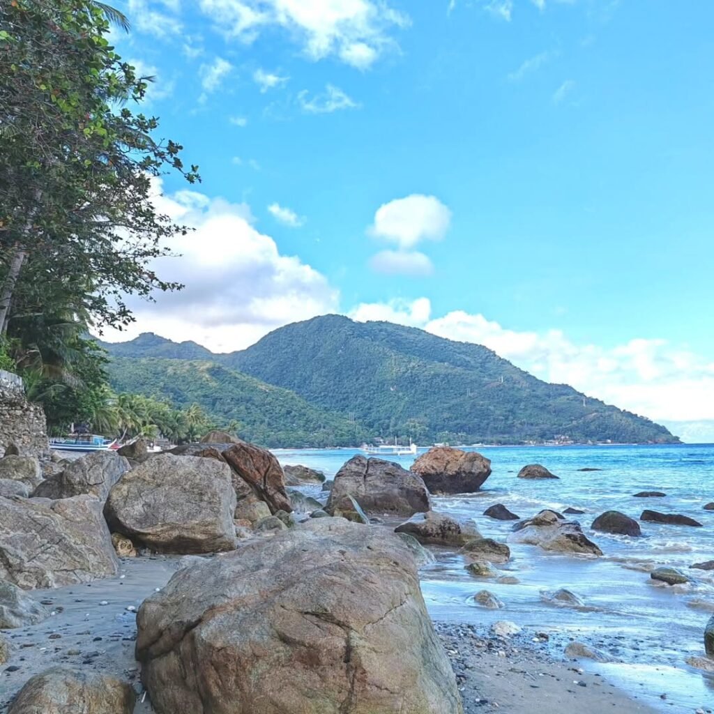 puerto galera photo 2026 white beach