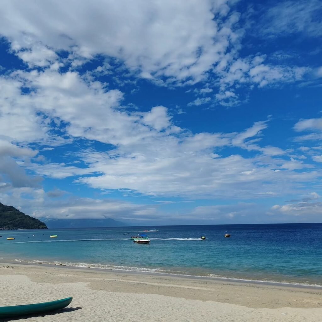 puerto galera photo 2026 white beach