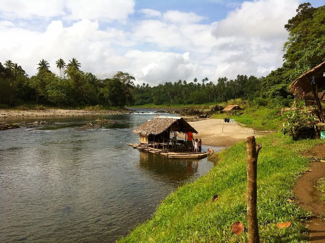 Nueva Ecija Tourist spot calabasa river