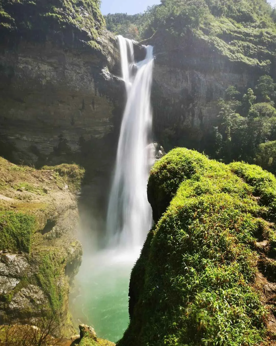 aw-asen falls