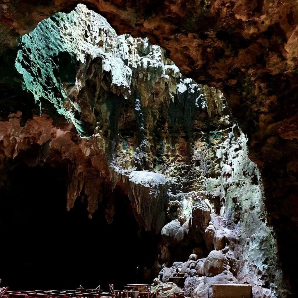 Callao Cave