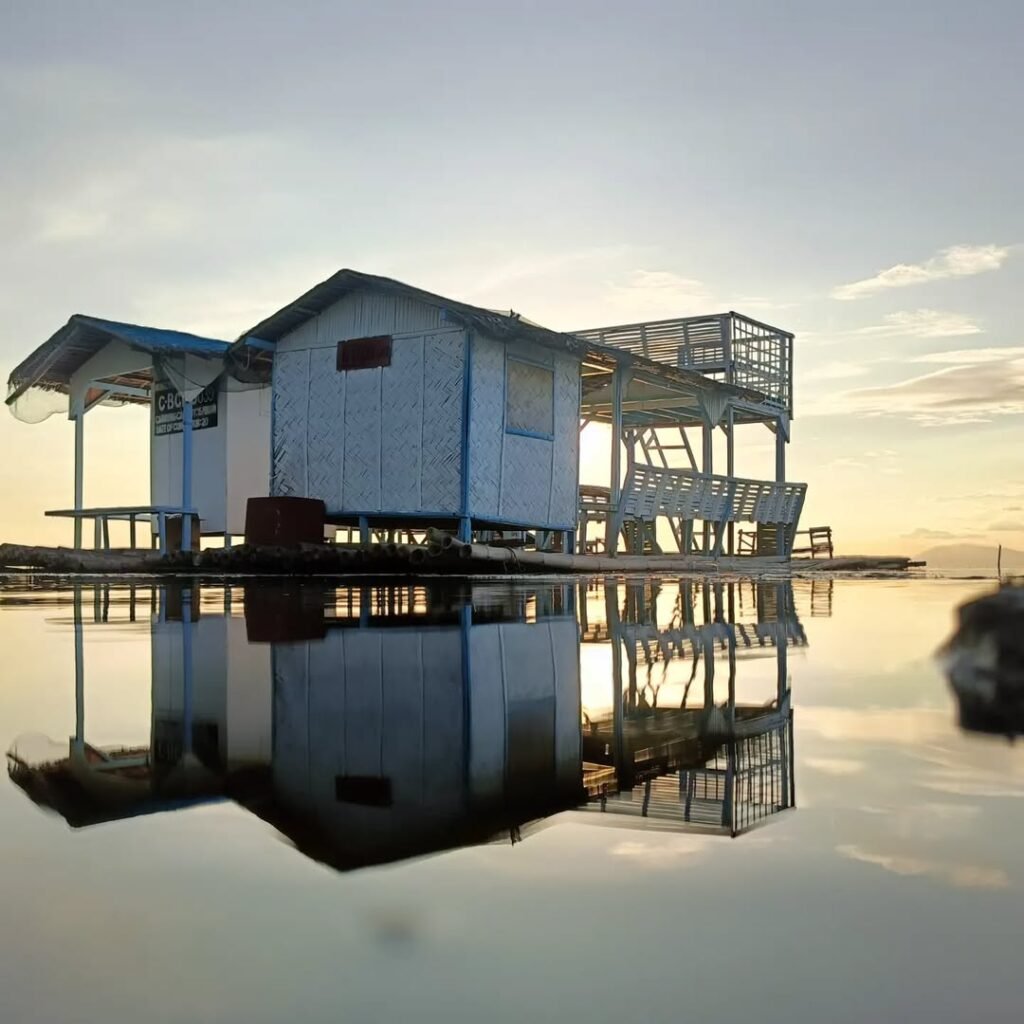 little boracay calatagan floating cottage