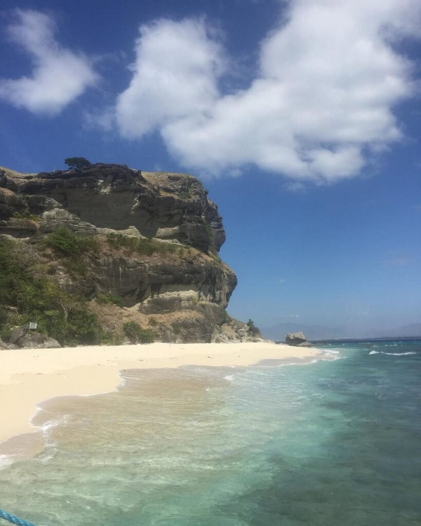 Capones Island