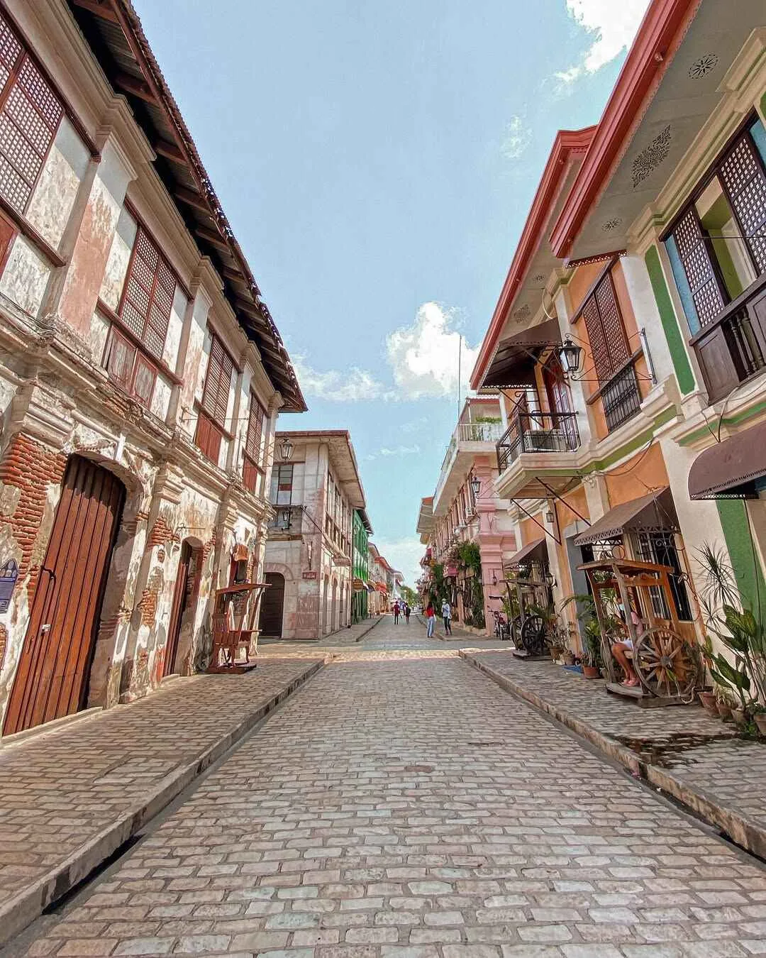 calle crisologo vigan city