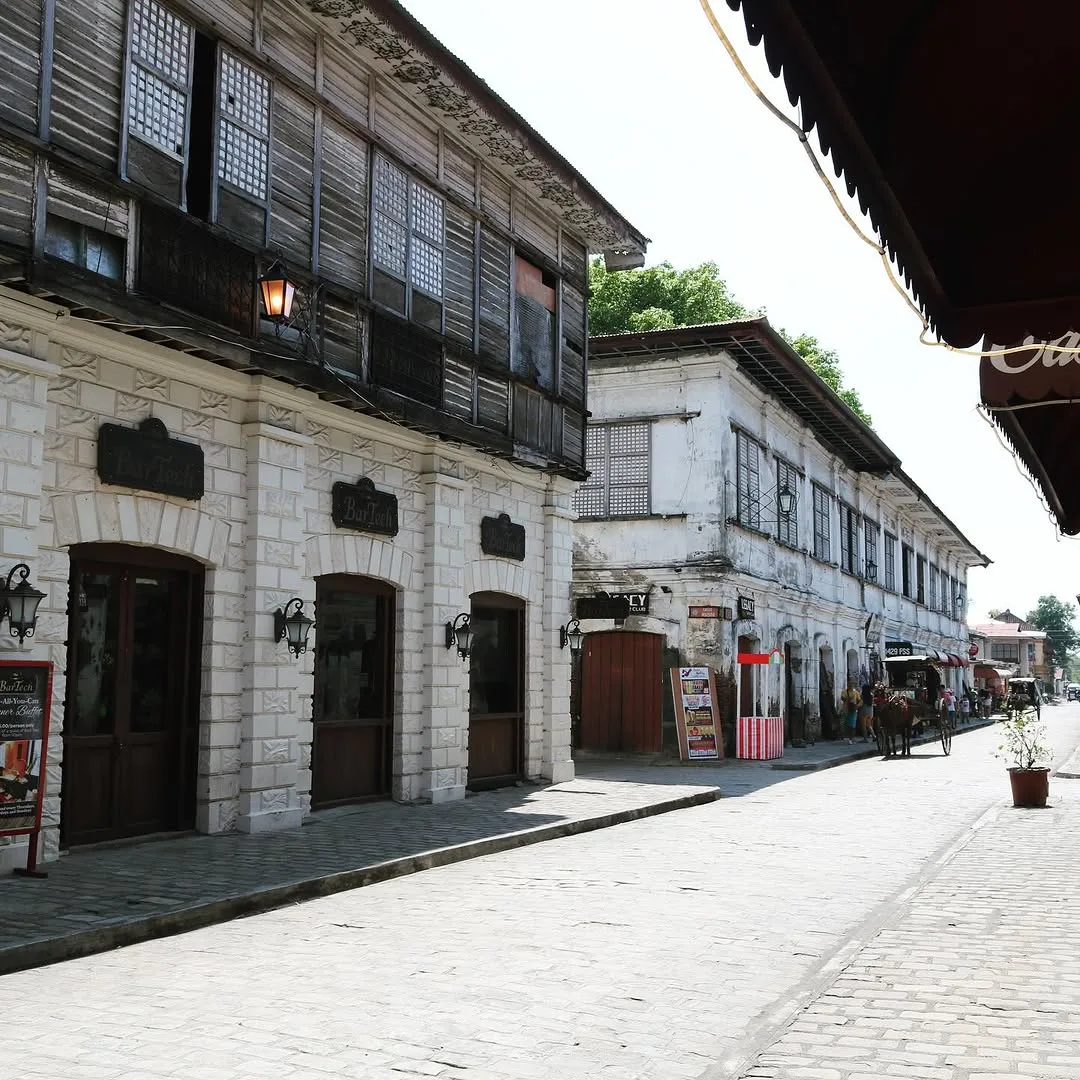 calle crisologo vigan city