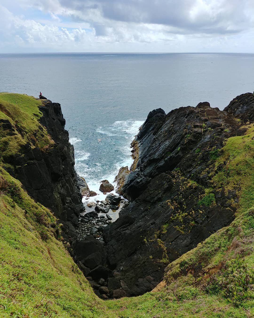 binurong point catanduanes