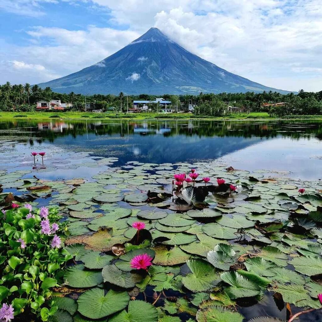Sumlang Lake Albay Tourist spot