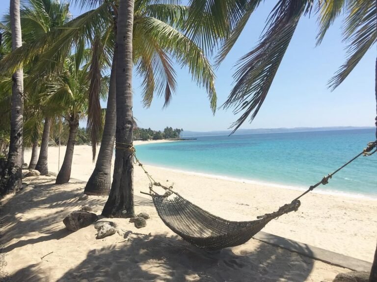 saud beach pagudpud ilocos norte
