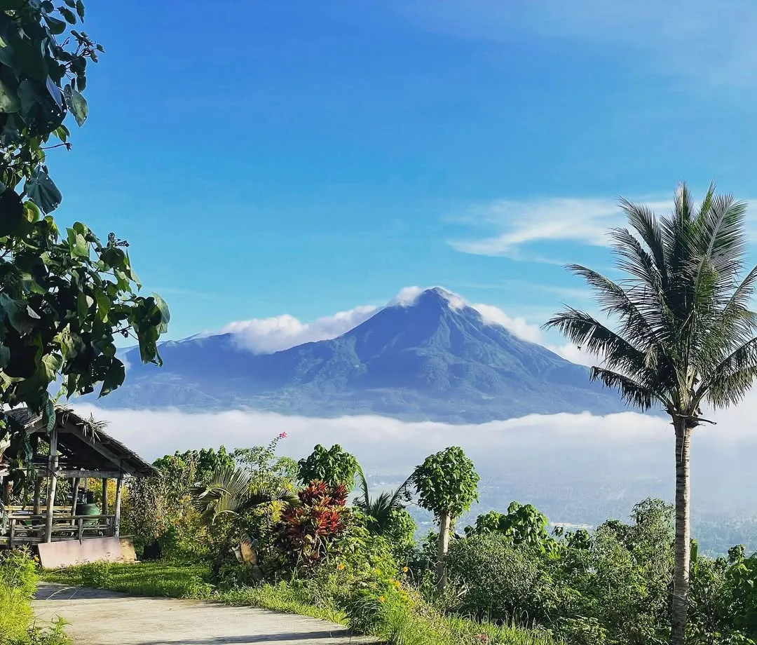Kawa-Kawa Hill and Natural Park