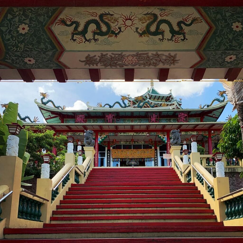 Cebu taoist temple photo