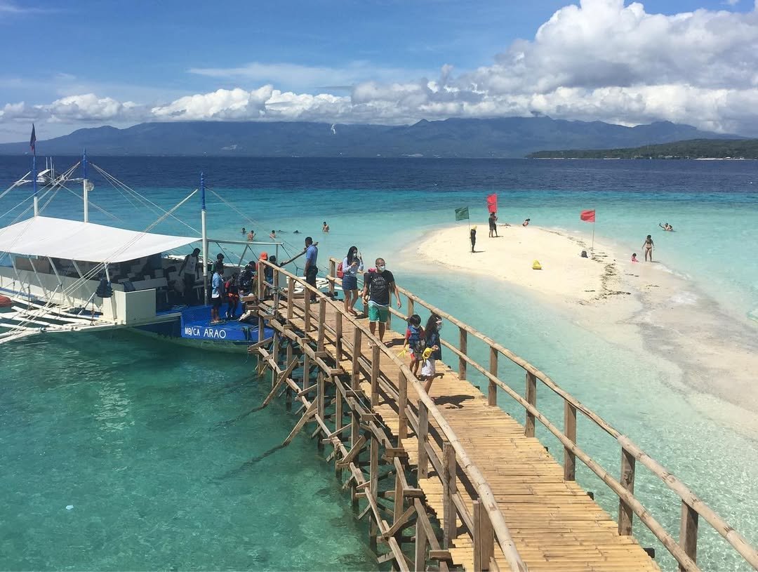 Sumilon Island