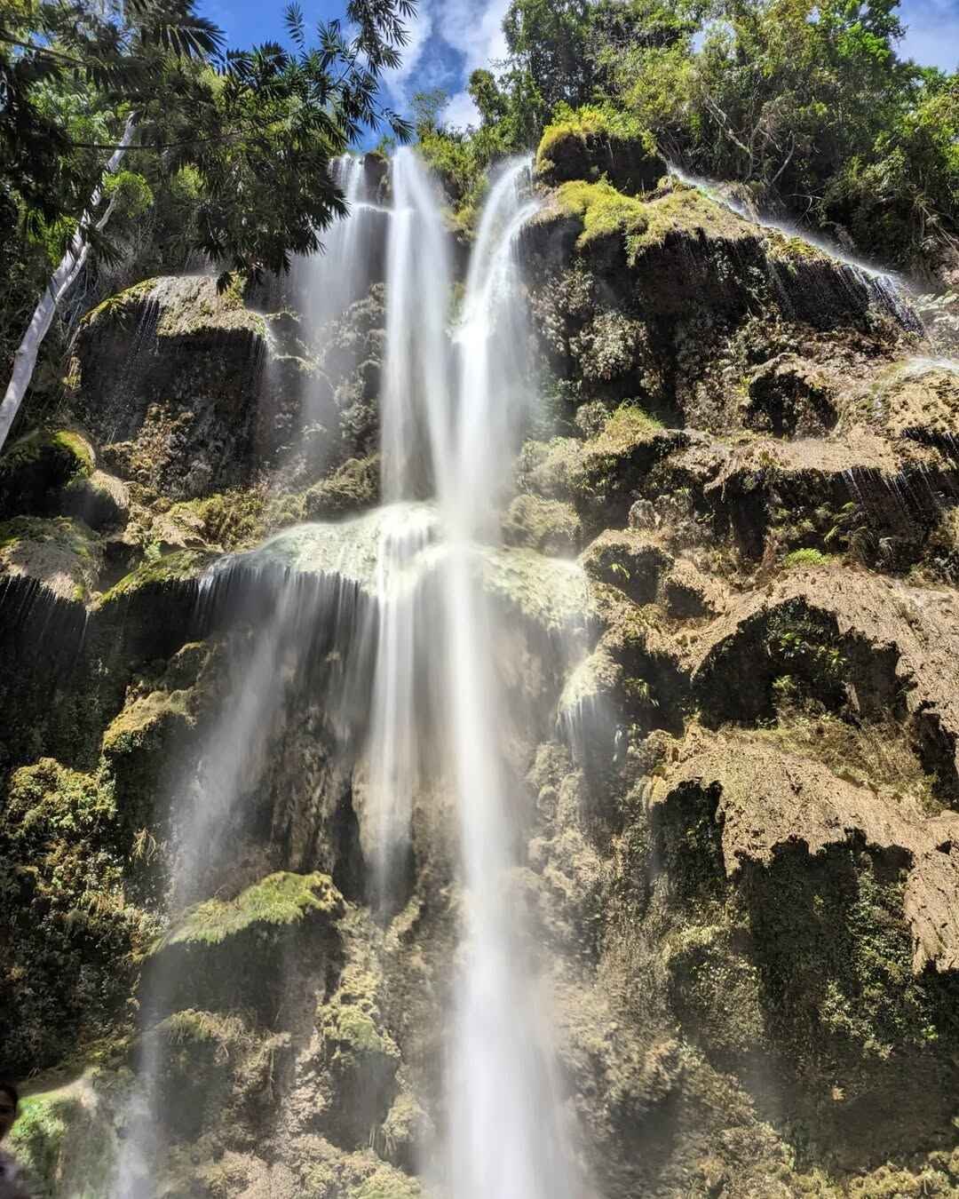 Tumalog Falls