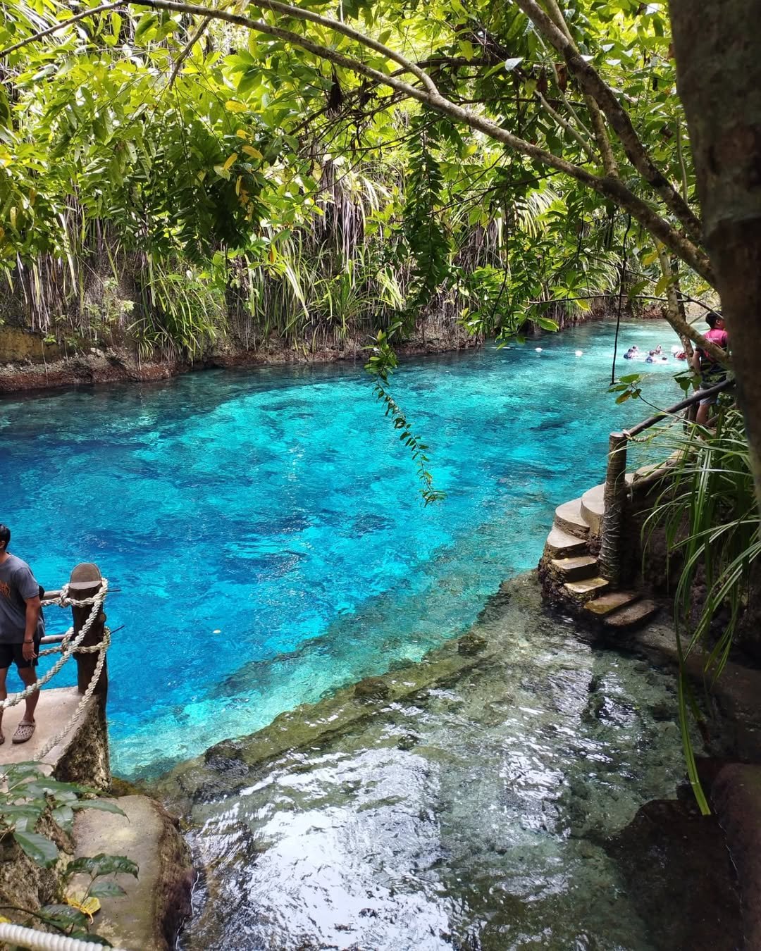 hinatuan enchanted river