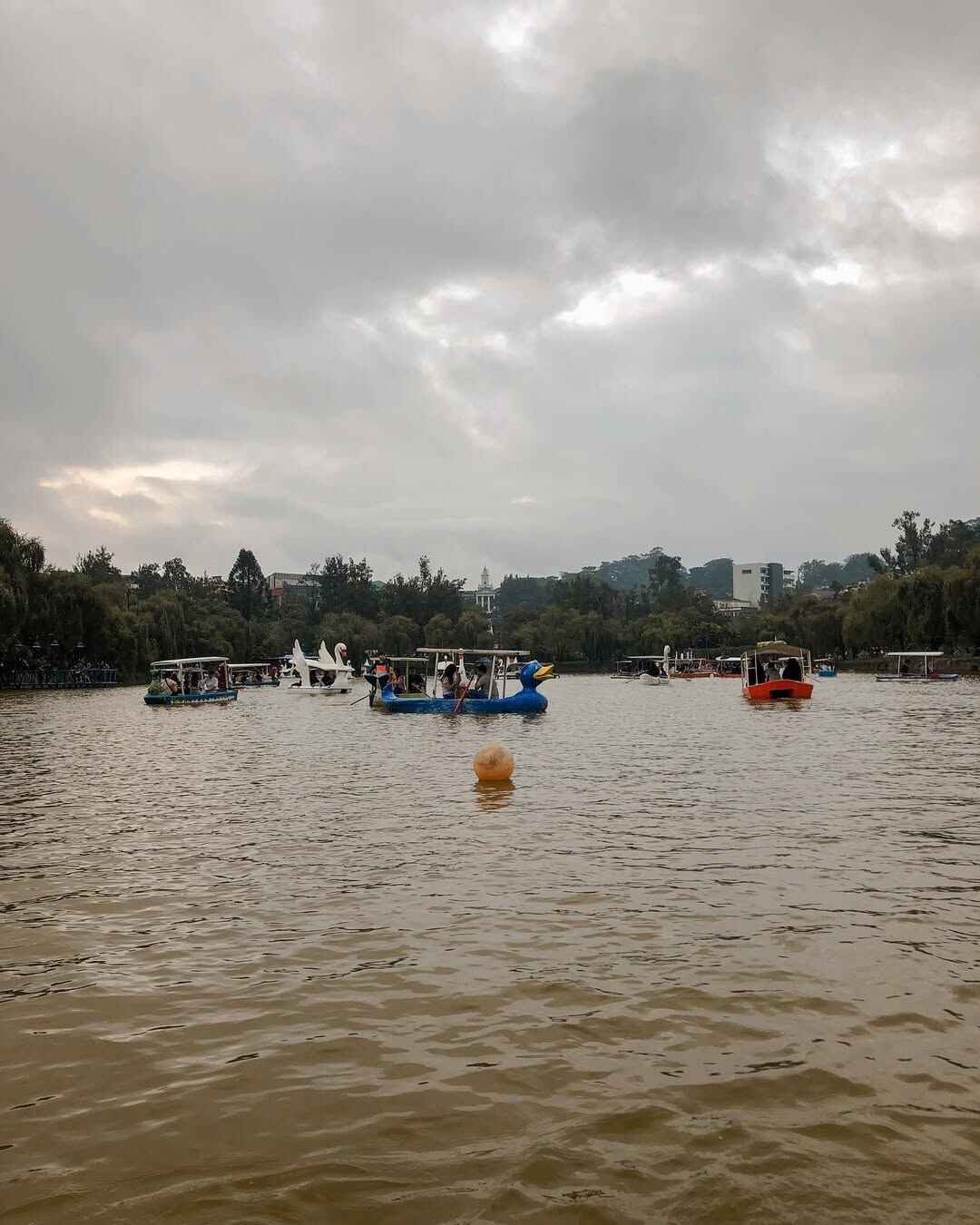 burnham park baguio photo