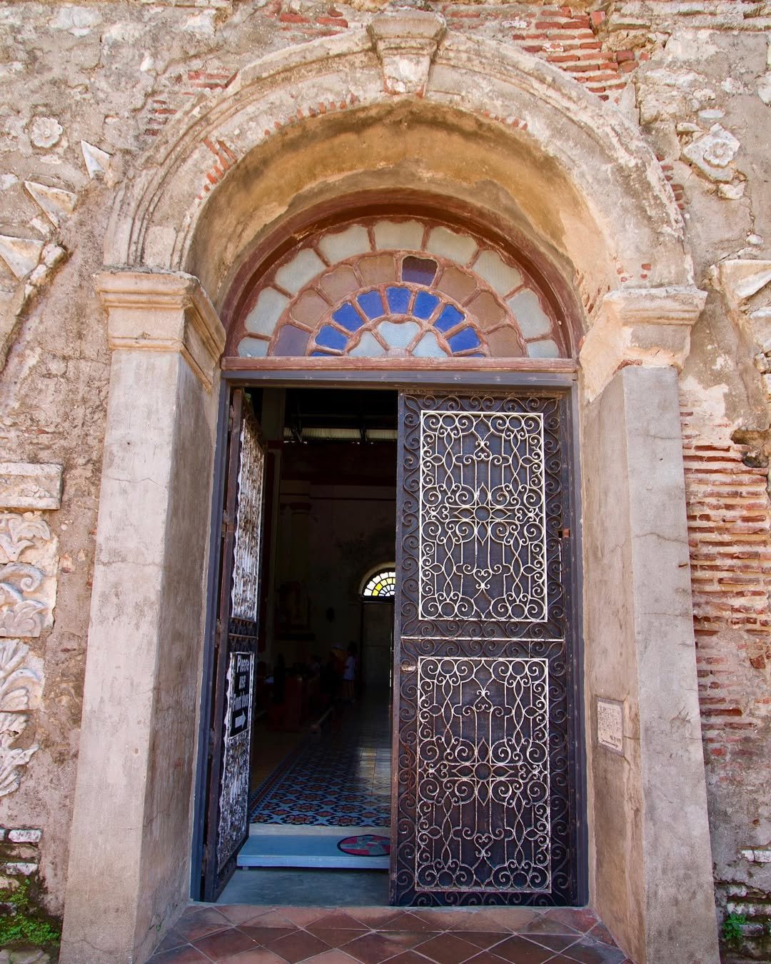 san agustin paoay church