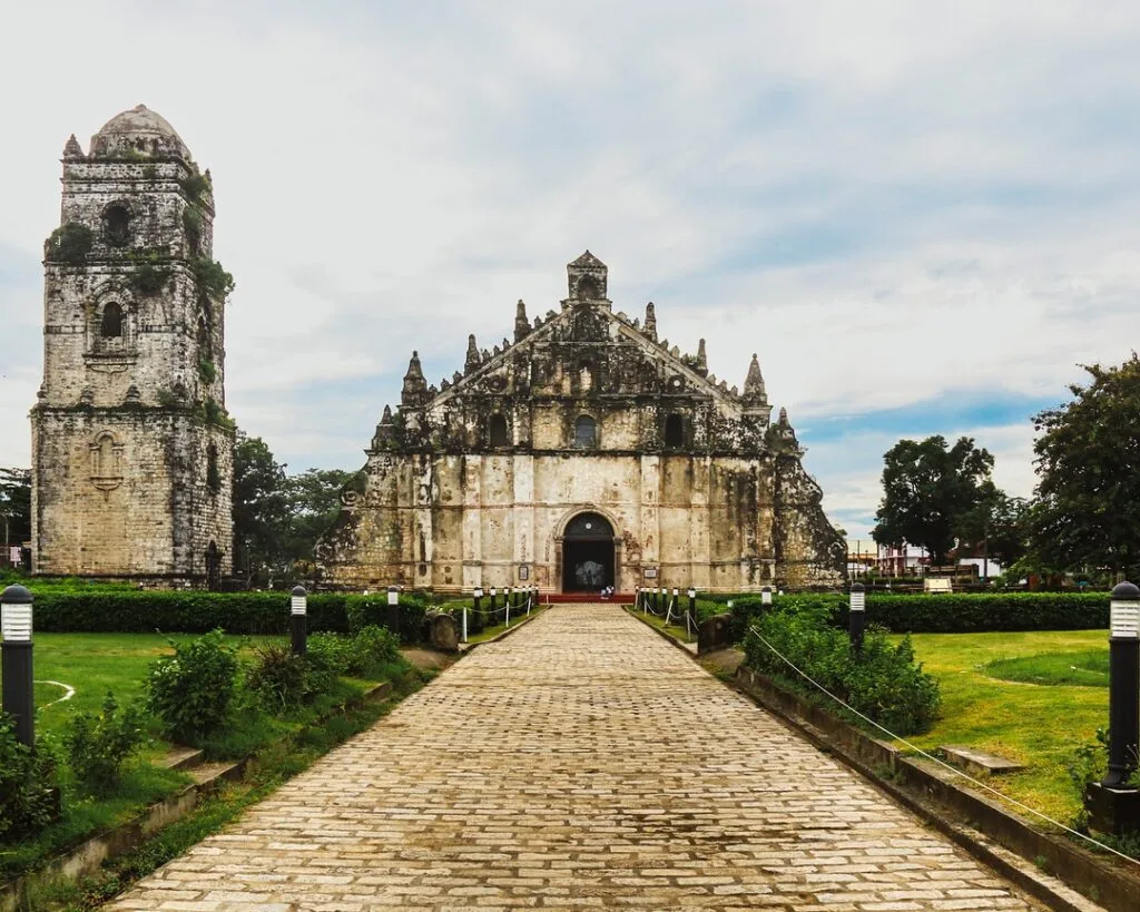 san agustin paoay church