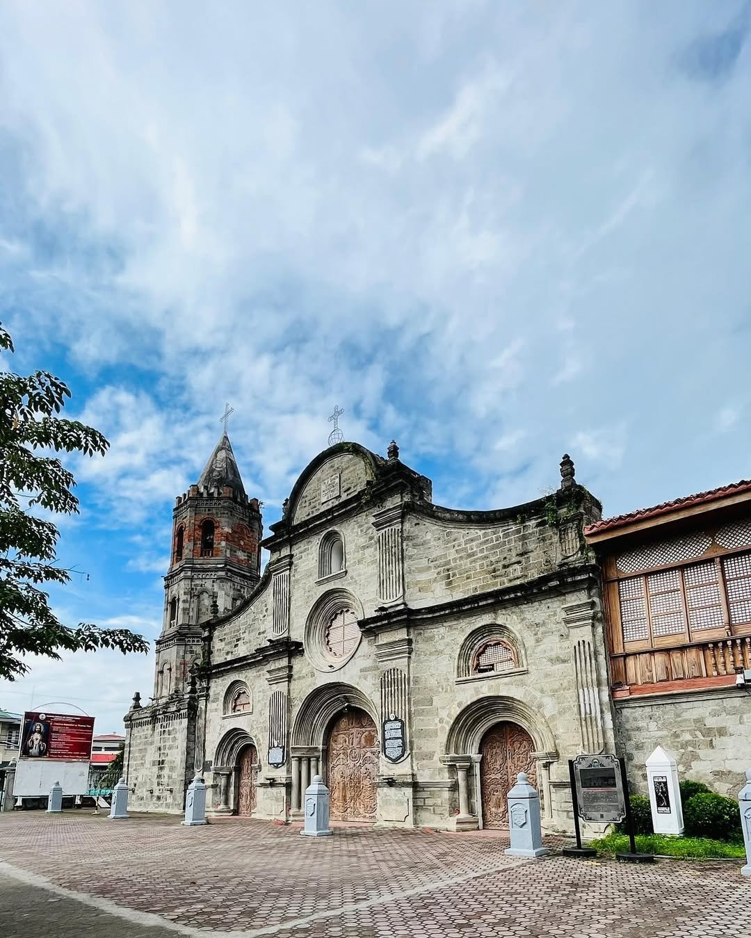 barasoain church