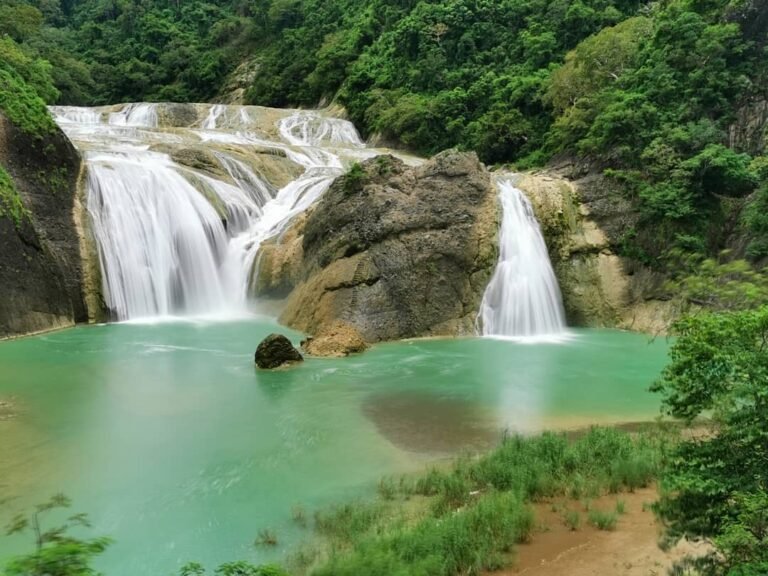 Pinsal Falls, Santa María