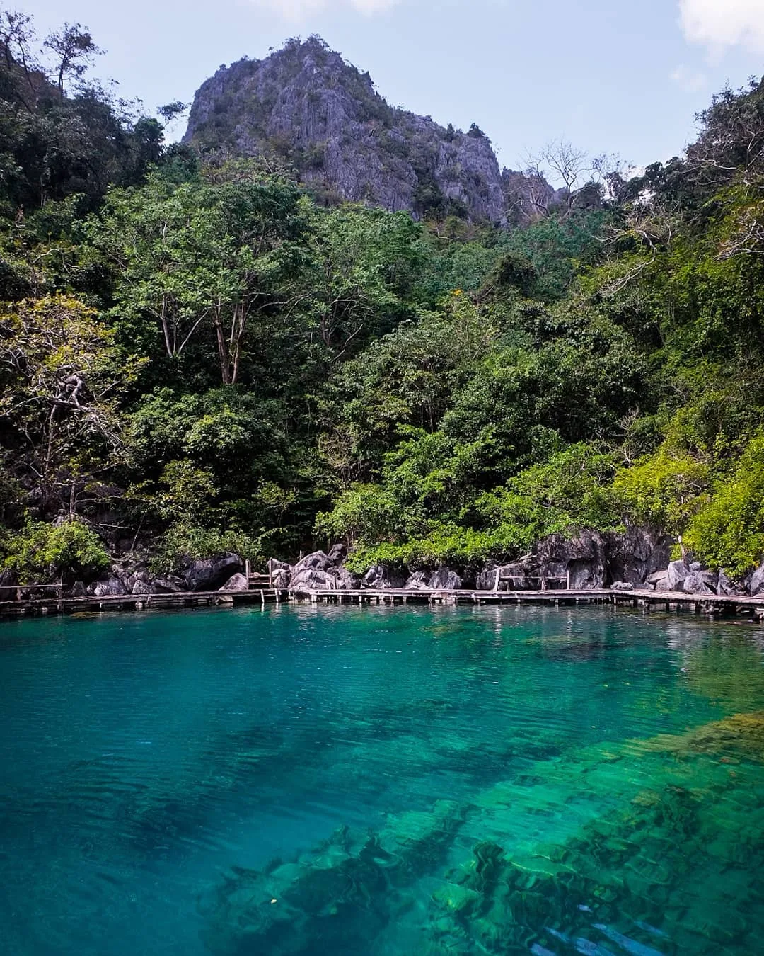 Kayangan Lake coron palawan photo