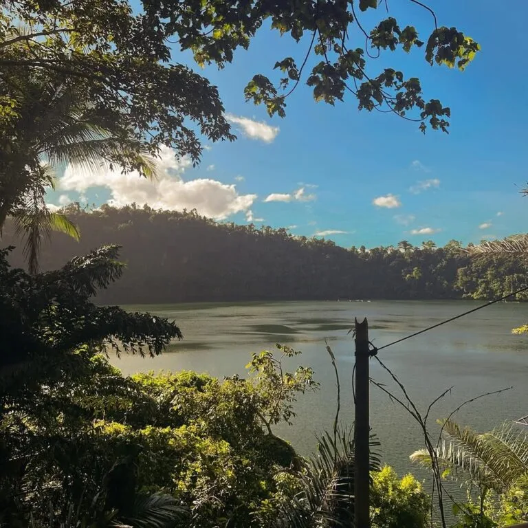 yambo lake photo in nagcarlan laguna