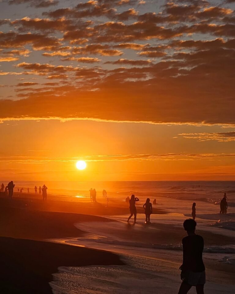 Urbiztondo Beach La Union Photo