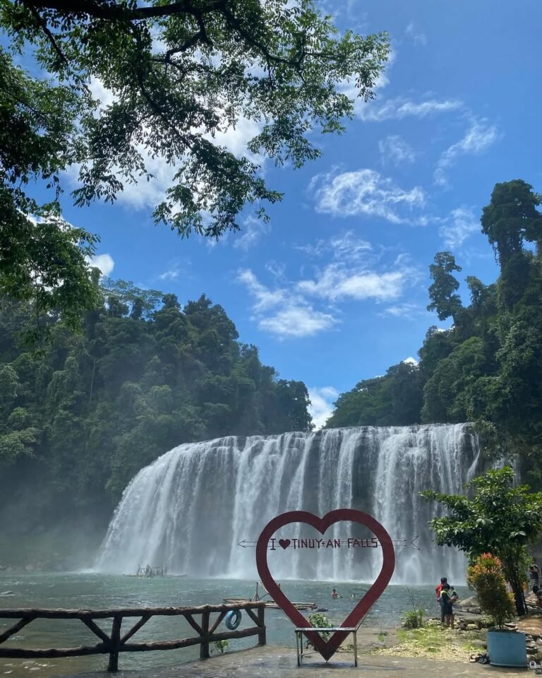 Tinuy-an Falls Photo