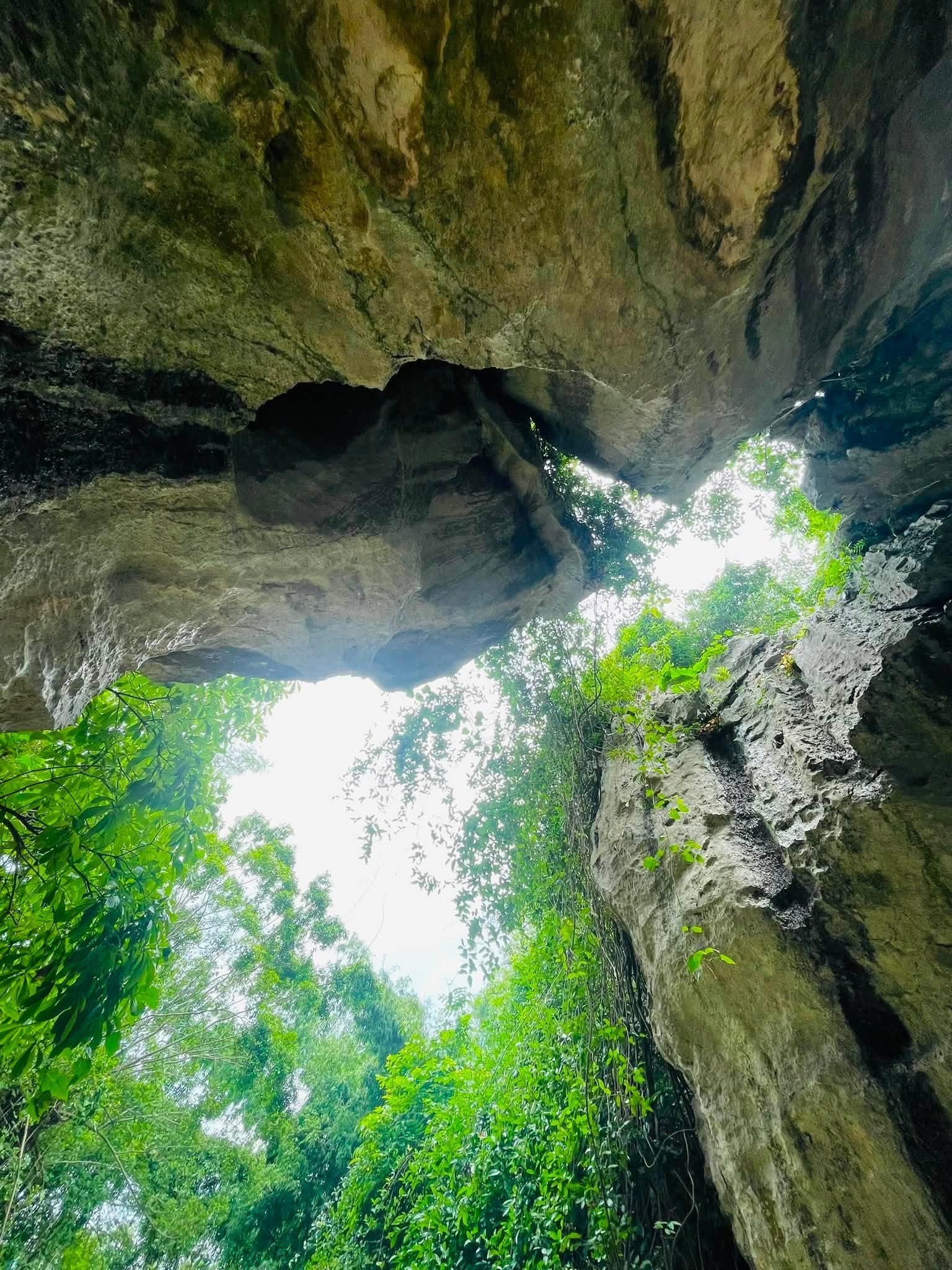 Narrow limestone ridge at the 376 MASL summit of Mt. Secret in San Rafael, Bulacan, with panoramic views of the Bulacan plains